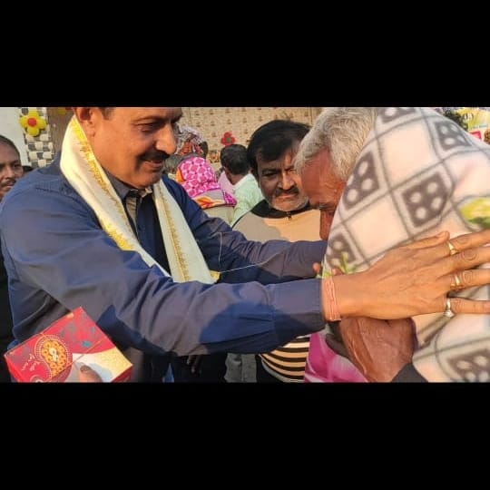 1efd1127-cc52-4975-9122-1ee25f601816